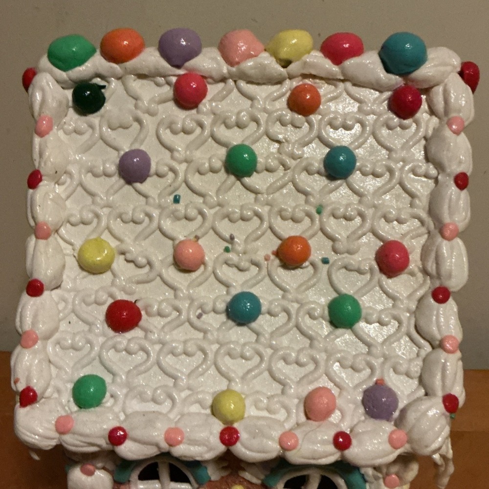 Claydough Gingerbread Lighted House 13.5" Tall Candy Canes Gumdrops - Picture 11 of 15